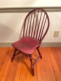 PAINTED BOWBACK WINDSOR CHAIR.