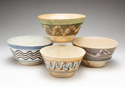 FOUR MOCHAWARE DECORATED BOWLS.