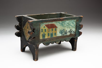 FOLKSY MINIATURE BLANKET CHEST.
