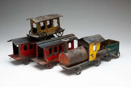 TIN PAINTED TOY TRAIN.