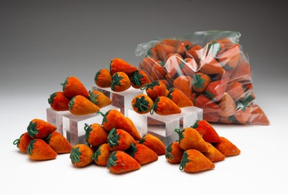 LARGE GROUP OF MINIATURE STRAWBERRY PINCUSHIONS.