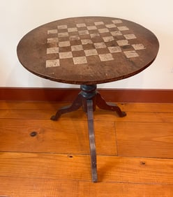 COUNTRY EMPIRE TABLE.
