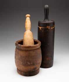 TREEN PESTLE AND MORTAR WITH A LIDDED JAR.