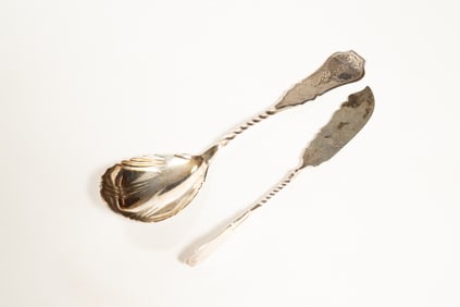 CINCINNATI TWIST HANDLE COIN SILVER SPOON AND KNIFE SIGNED E&D KINSEY.