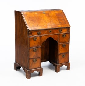QUEEN ANNE SLANT FRONT KNEEHOLE DESK.