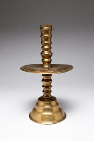 EARLY BRASS CANDLE STICK.
