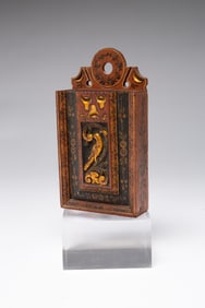 CARVED AND PAINTED WOOD MINIATURE ROSEMALING SLIDE LID BOX.