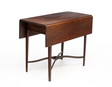 HEPPLEWHITE PEMBROKE TABLE.