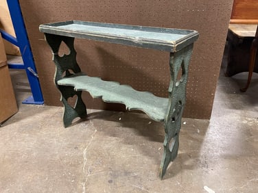 FOLKSY PAINTED PLANT STAND.