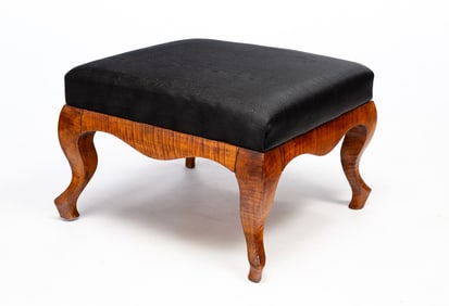 COUNTRY VICTORIAN TIGER MAPLE FOOTSTOOL.