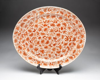 LARGE CHINESE EXPORT PLATTER.