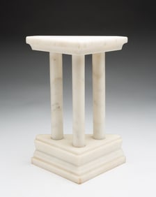 MINIATURE MARBLE PLINTH.