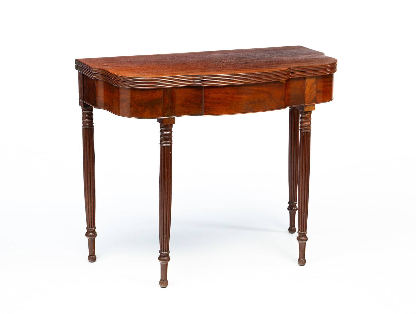 FEDERAL FLAME MAHOGANY CARD TABLE. (1 of 5)