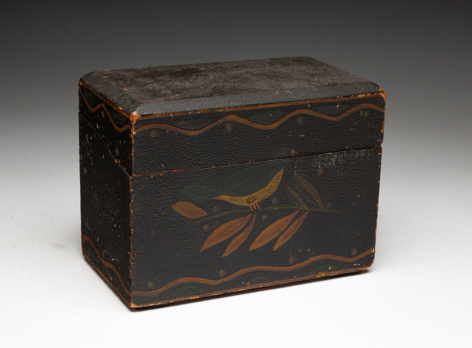 AMERICAN PAINT-DECORATED CARD FILE BOX WITH SONGBIRD ON BRANCH. (1 of 4)
