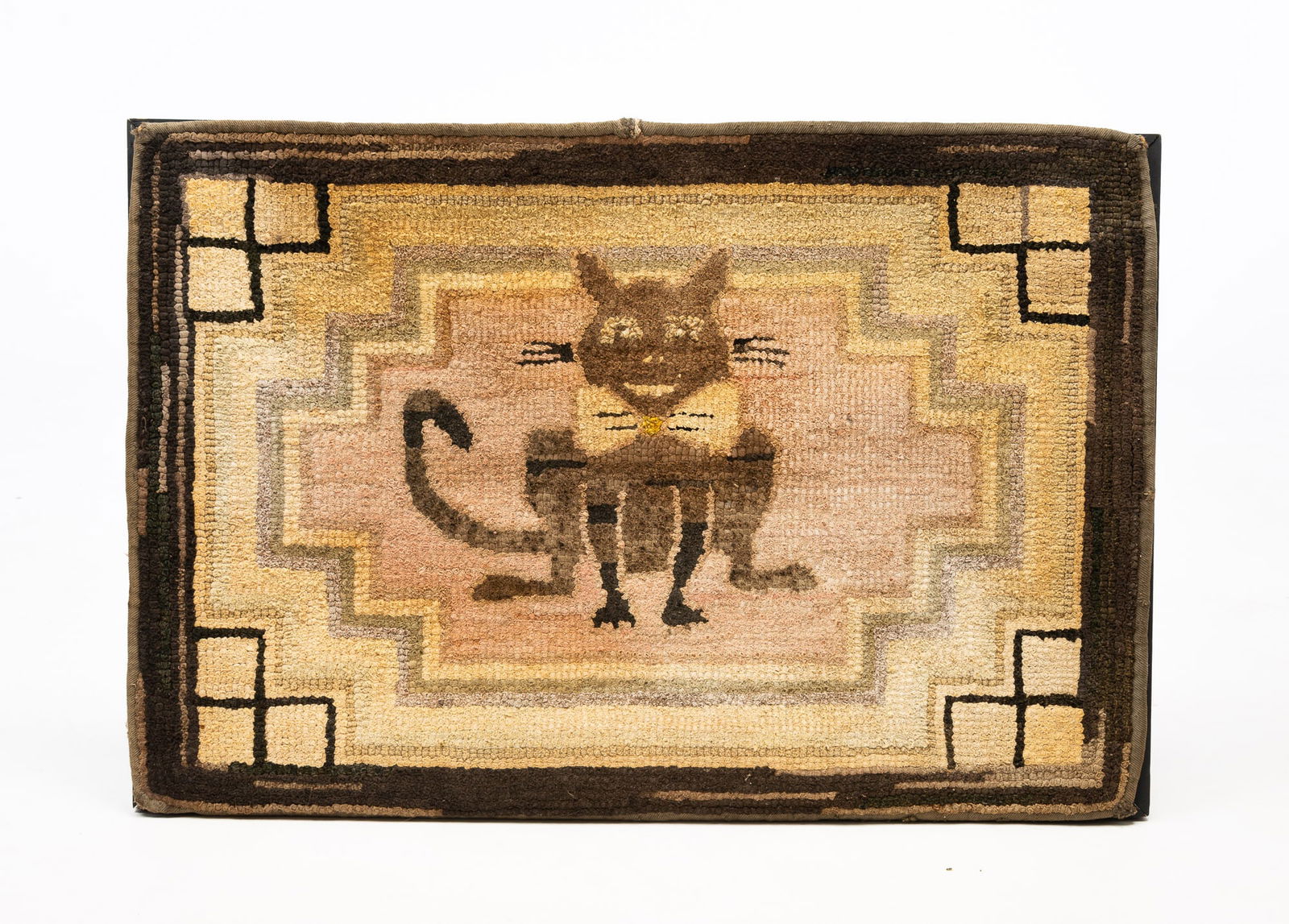 AMERICAN "FELIX THE CAT" HOOKED RUG. (1 of 4)