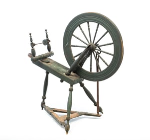 AMERICAN DARK GREEN-PAINTED SPINNING WHEEL.