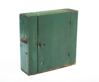 RHODE ISLAND GREEN-PAINTED HANGING CUPBOARD.