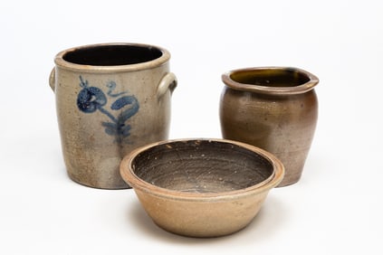 THREE AMERICAN STONEWARE VESSELS, INCL. W.H. THOMAS (HUNTINGDON, PENNSYLVANIA).
