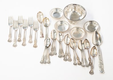 STERLING SILVER FLATWARE AND TABLE ACCESSORIES.