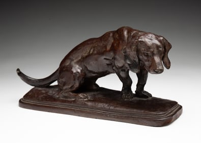 AFTER ANTOINE-LOUIS BARYE (FRENCH, 1796 -1875) CAST BRONZE DOG SCULPTURE.