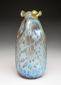 LOETZ JUGENDSTIL ART GLASS VASE.