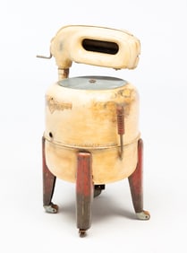 LUMAR CHILD'S TIN TOY WASHING MACHINE.