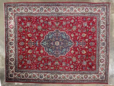 ORIENTAL WOOL ROOM SIZE RUG.