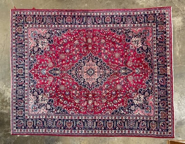 MASHAD WOOL ROOM SIZE RUG.