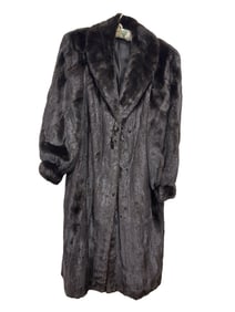 FULL LENGTH DARK RANCH MINK FUR COAT.