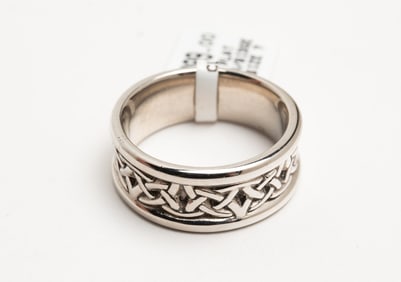 PLATINUM BAND.