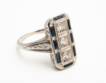 ART DECO WHITE GOLD RING WITH DIAMONDS AND SAPPHIRES.