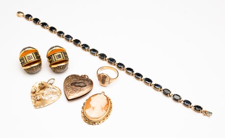 MISC. GROUP VINTAGE JEWELRY.