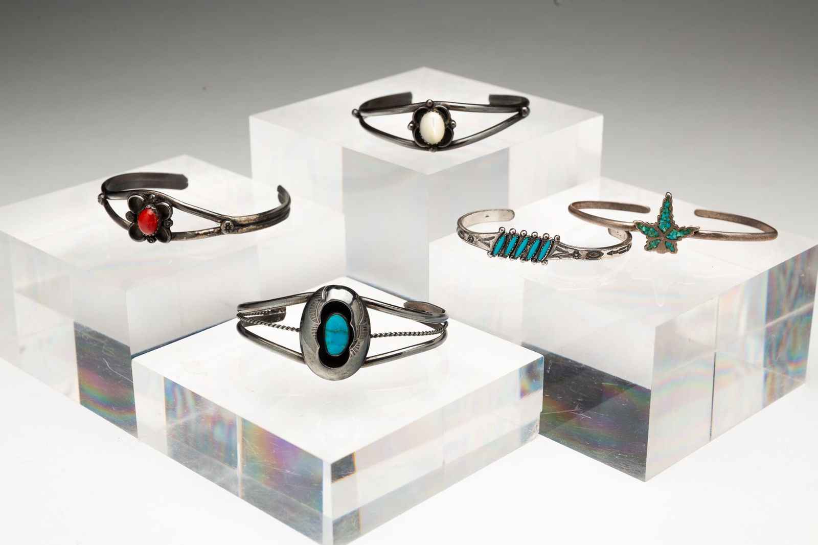 FIVE STERLING SILVER NAVAJO GESTONE CUFFS. (1 of 4)