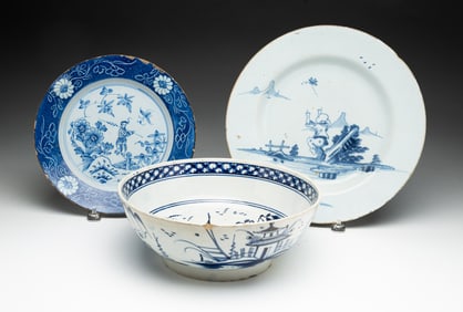 TIN-GLAZED FAIENCE BOWL AND TWO PLATES.