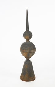 AMERICAN CAST IRON ARCHITECTURAL FINIAL.