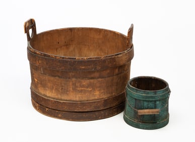 AMERICAN STAVED OAK WASHTUB PLUS GREEN-PAINTED BUCKET.