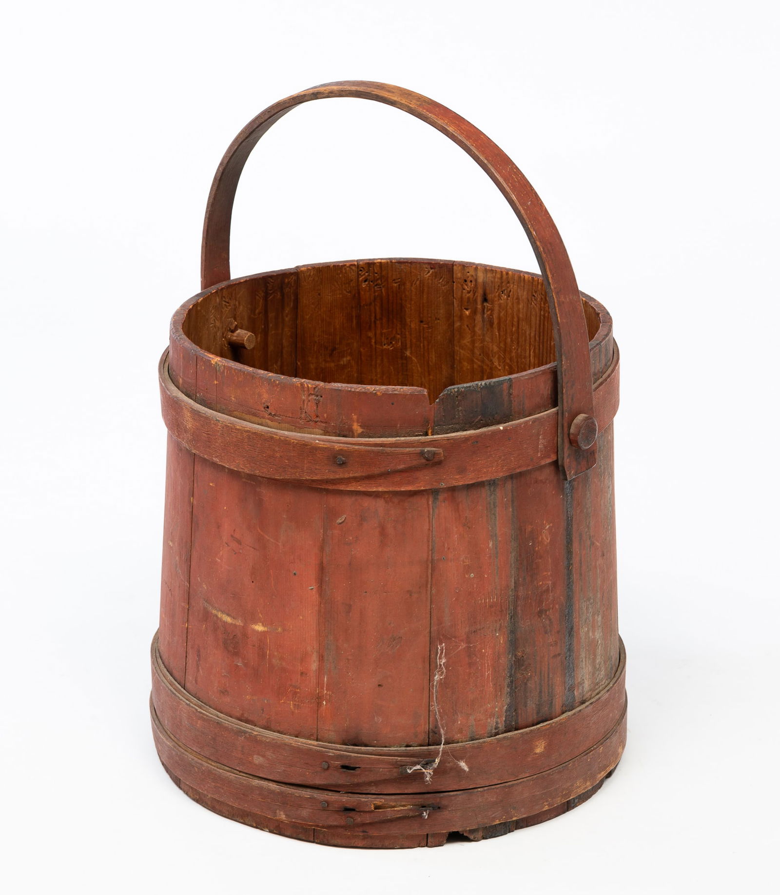 LARGE AMERICAN RED-PAINTED AND STAVED WOOD BUCKET WITH HANDLE. (1 of 3)
