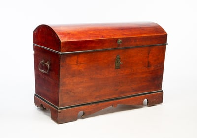 MONUMENTAL EUROPEAN PINE DOME TOP TRUNK.