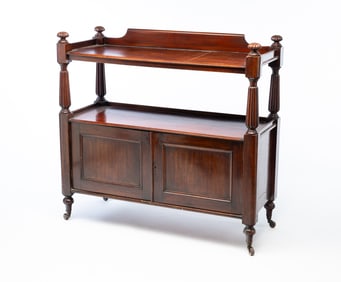 ENGLISH MAHOGANY DINING ROOM SIDE BOARD.