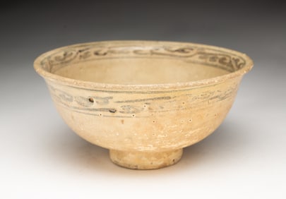 SUKHOTHAI GLAZED EARTHENWARE BOWL.