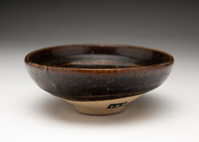 ASIAN BROWN GLAZED TEA BOWL.