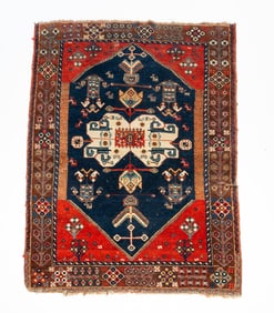 PERISAN WOOL SCATTER RUG.
