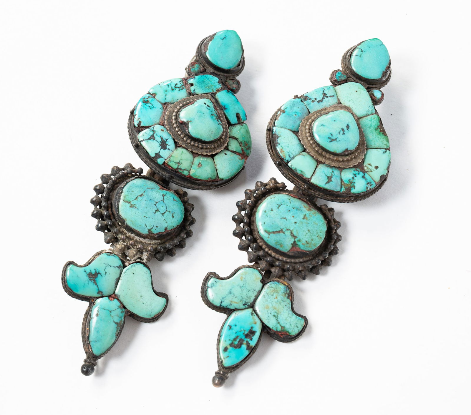 PAIR OF LARGE TIBETAN TURQUOISE EAR PENDANTS OR EARRINGS. (1 of 5)