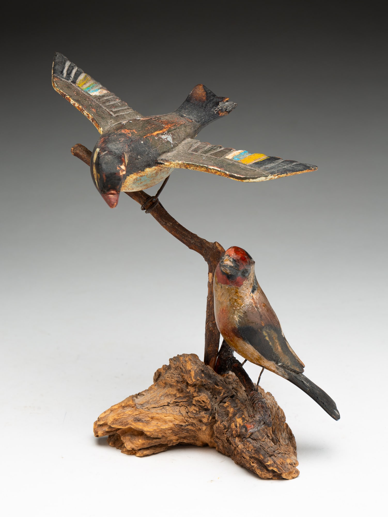TWO AMERICAN FOLK ART CARVED BIRDS. (1 of 5)