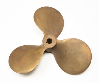 BRONZE THREE BLADE BOAT PROPELLER.