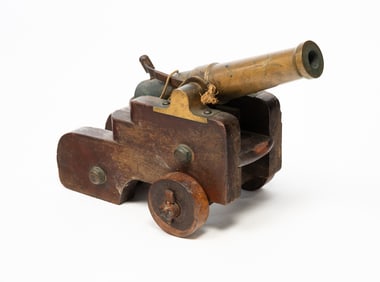 AMERICAN NAUTICAL SIGNAL CANNON.
