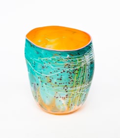 DALE CHIHULY (AMERICAN, B. 1941) "SOFT CYLINDER" ART GLASS VESSEL.