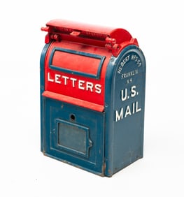 CAST IRON U.S. POSTAL SERVICE LETTER BOX.