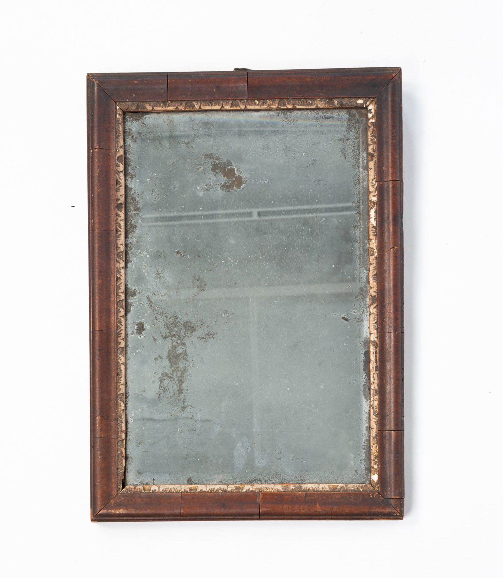 AMERICAN MAHOGANY AND PARCEL-GILT MIRROR.