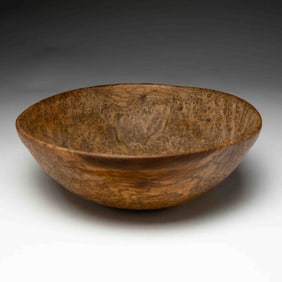 AMERICAN TURNED BURLWOOD BOWL.